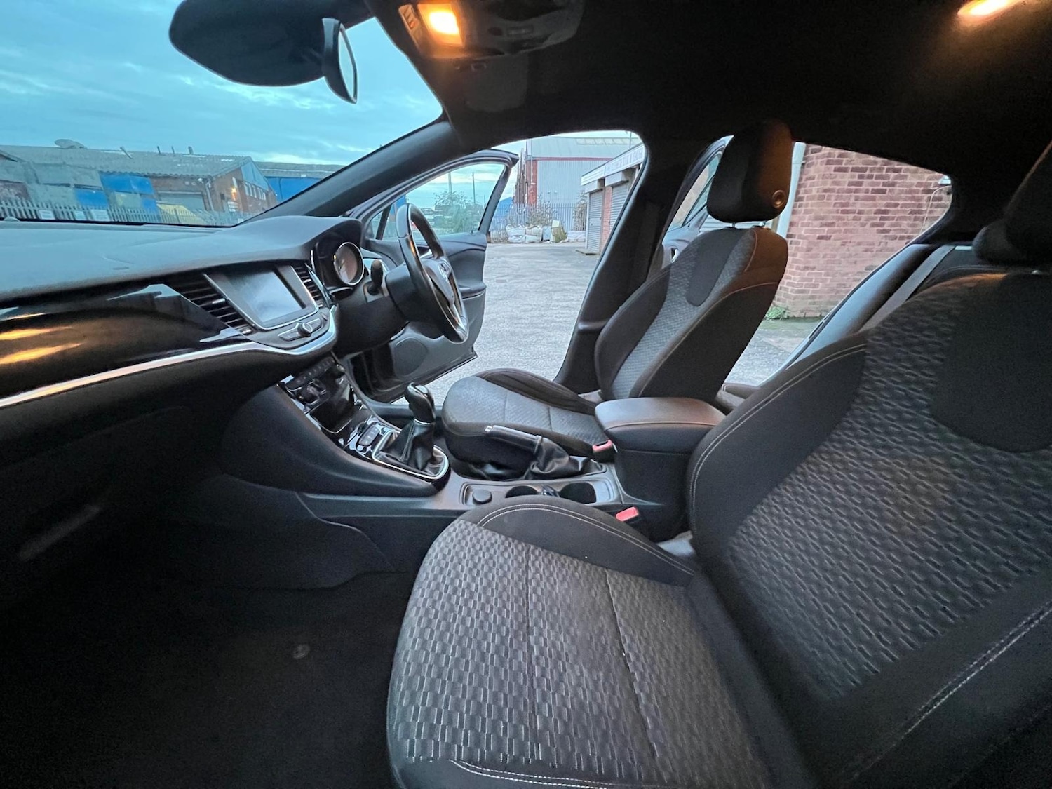 Used Vauxhall Astra 2016 for sale - 76772282: Photo 32