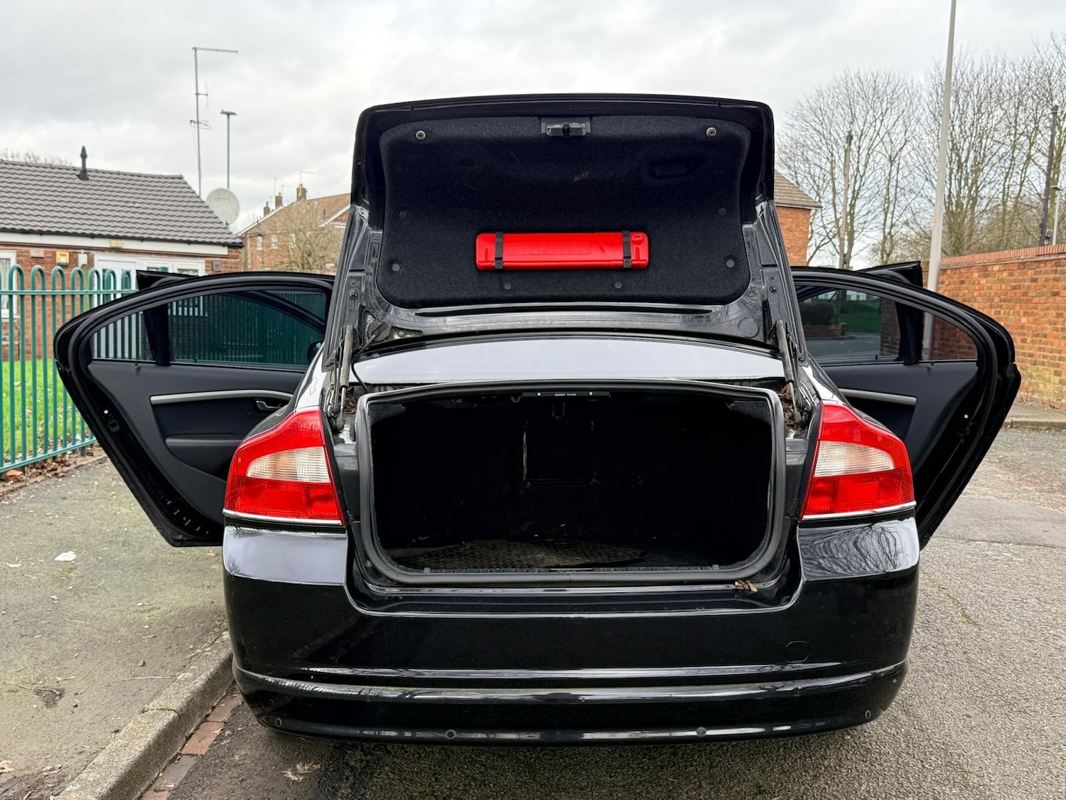 Used Volvo S80 2012 for sale - 77387787: Photo 25