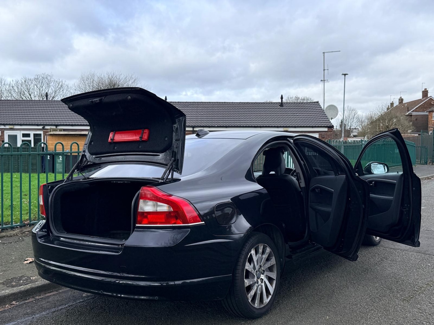 Used Volvo S80 2012 for sale - 77387787: Photo 27