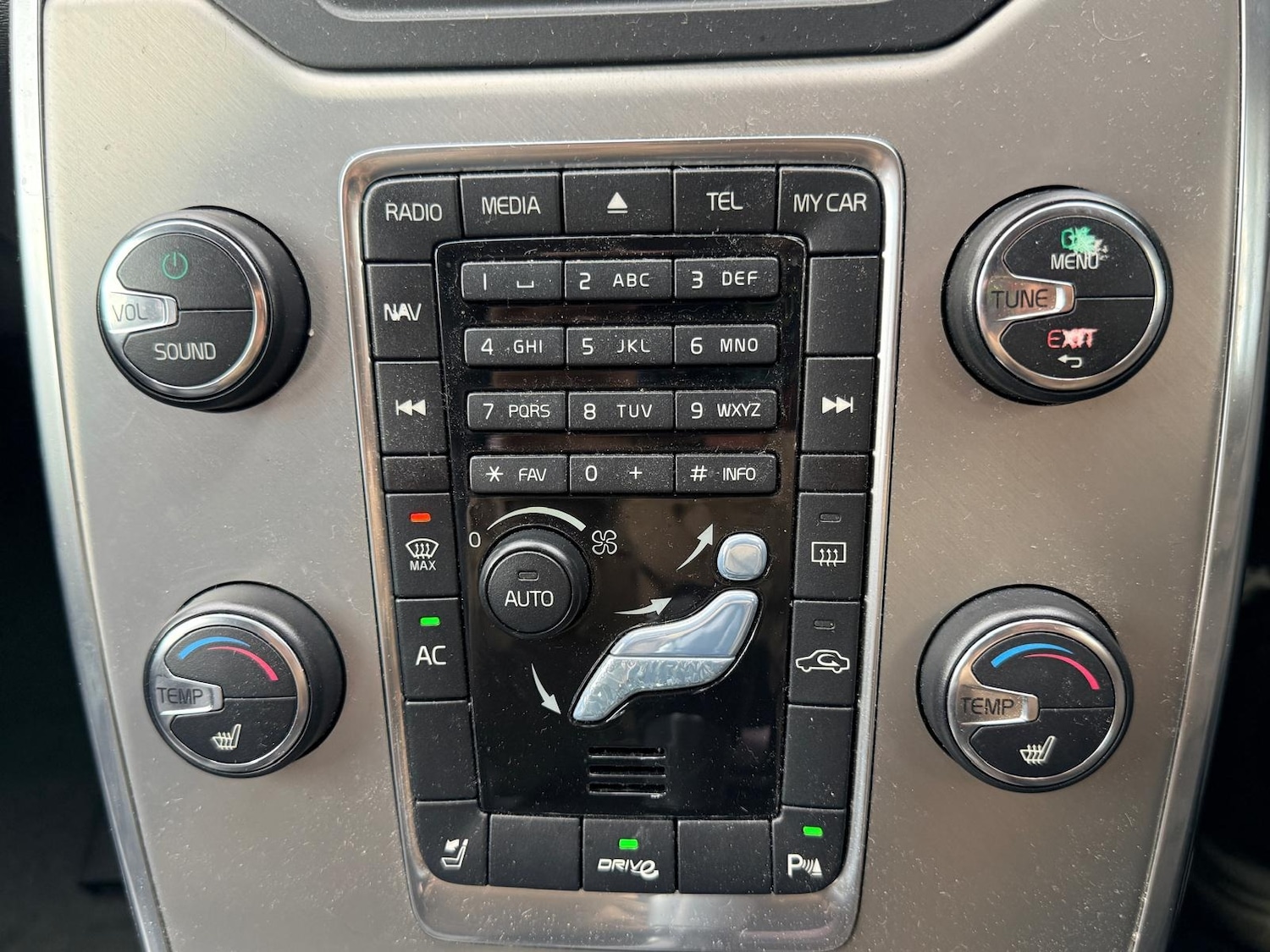 Used Volvo S80 2012 for sale - 77387787: Photo 41