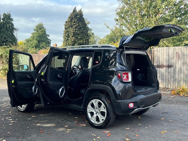 Used Jeep Renegade 2016 for sale - 76176037: Photo 21