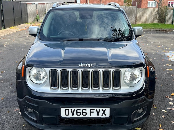 Used Jeep Renegade 2016 for sale - 76176037: Photo 2
