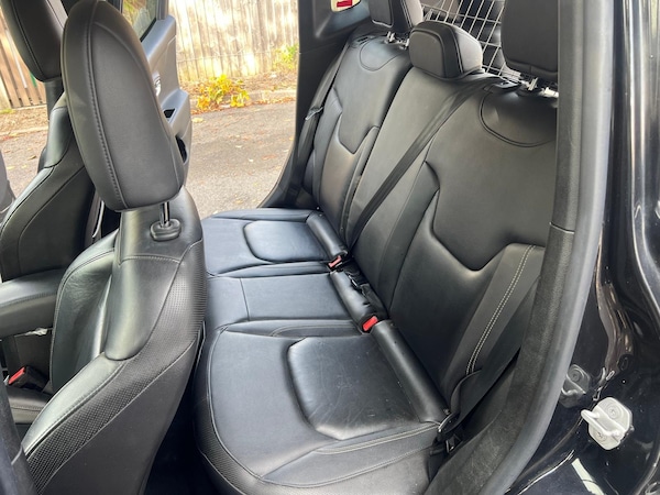Used Jeep Renegade 2016 for sale - 76176037: Photo 31