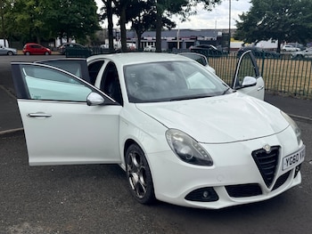 Used Alfa Romeo Giulietta 2010 for sale - 79349648: Photo
