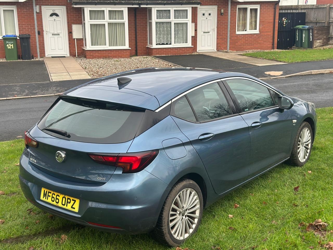 Used Vauxhall Astra 2016 for sale - 76772280: Photo 25