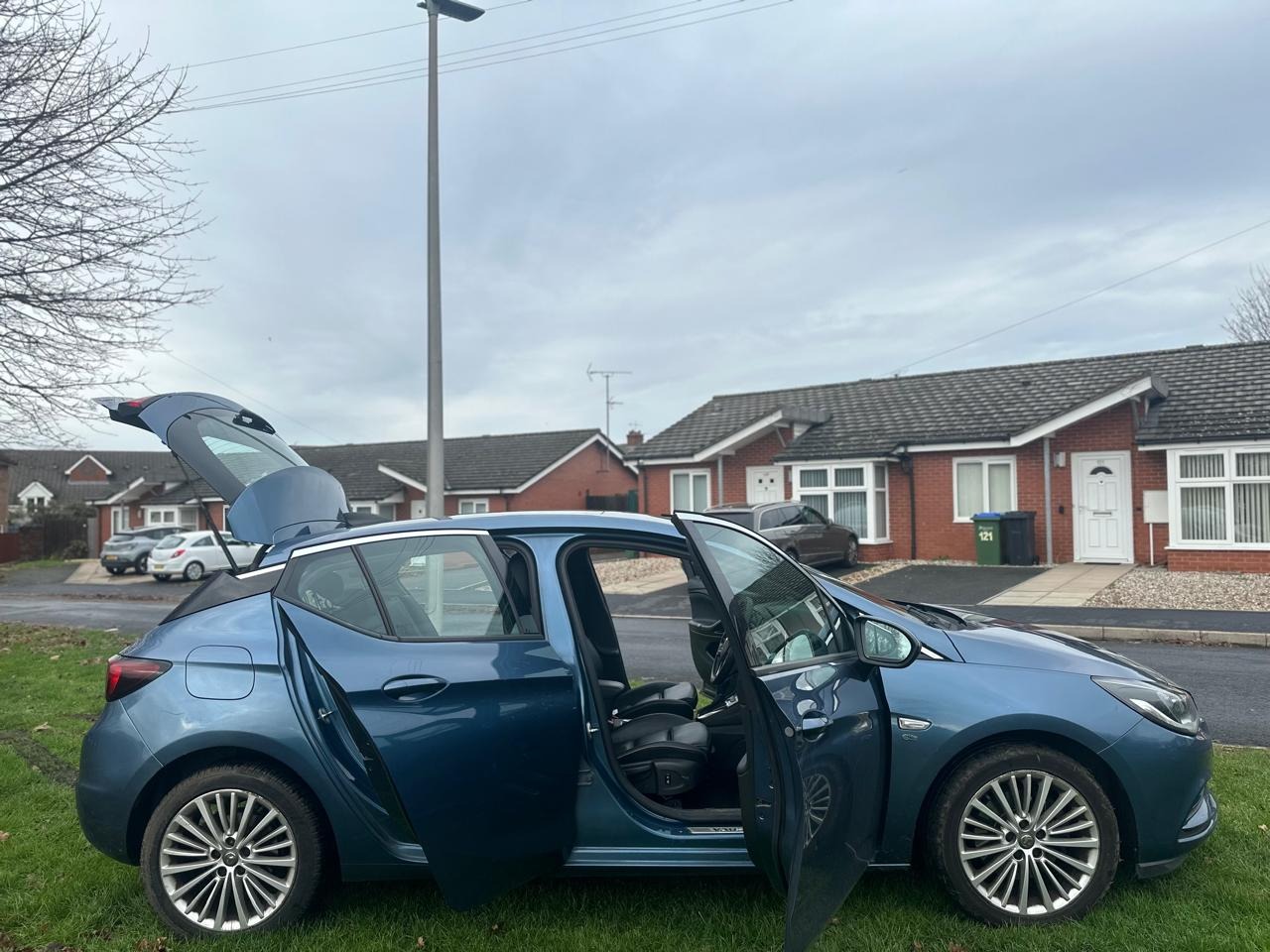 Used Vauxhall Astra 2016 for sale - 76772280: Photo 40
