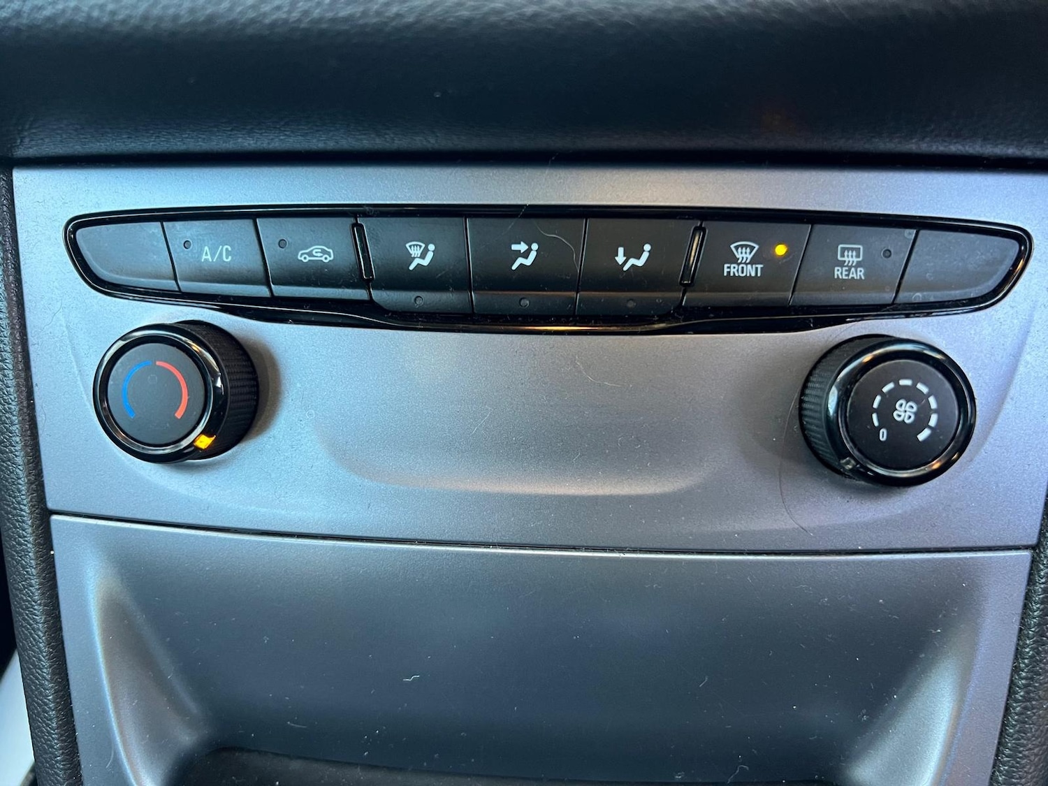 Used Vauxhall Astra 2017 for sale - 76690077: Photo 24