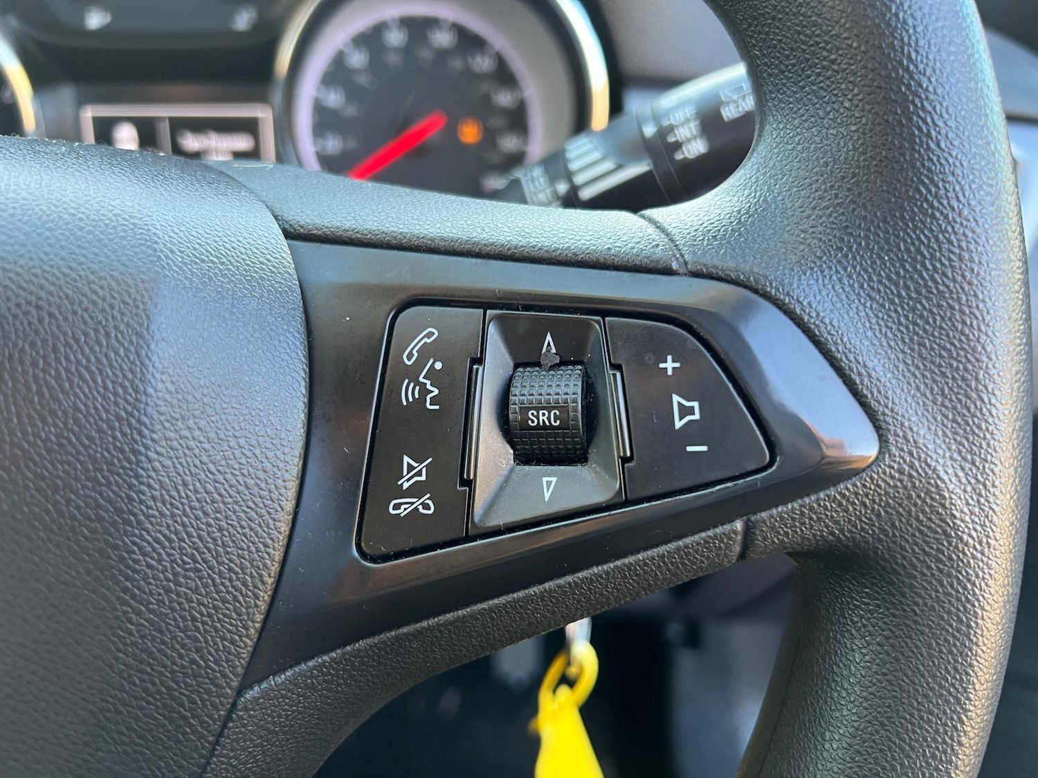 Used Vauxhall Astra 2017 for sale - 76690077: Photo 28