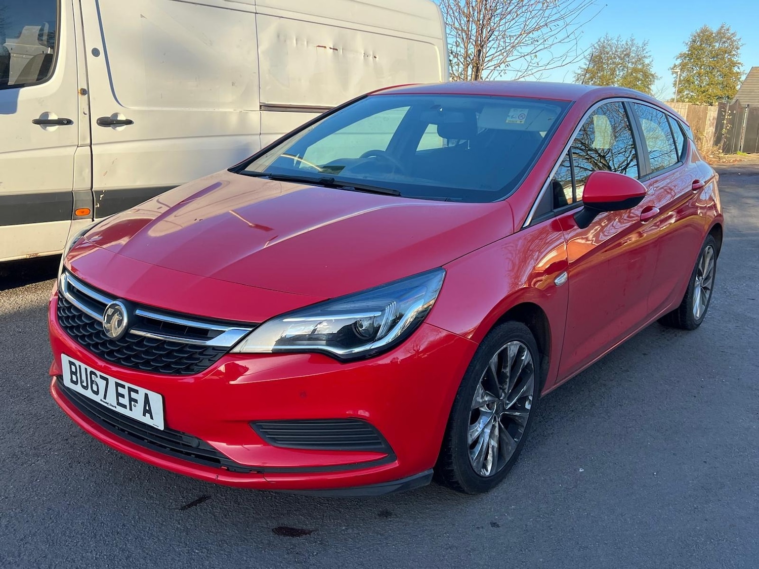 Used Vauxhall Astra 2017 for sale - 76690077: Photo 3