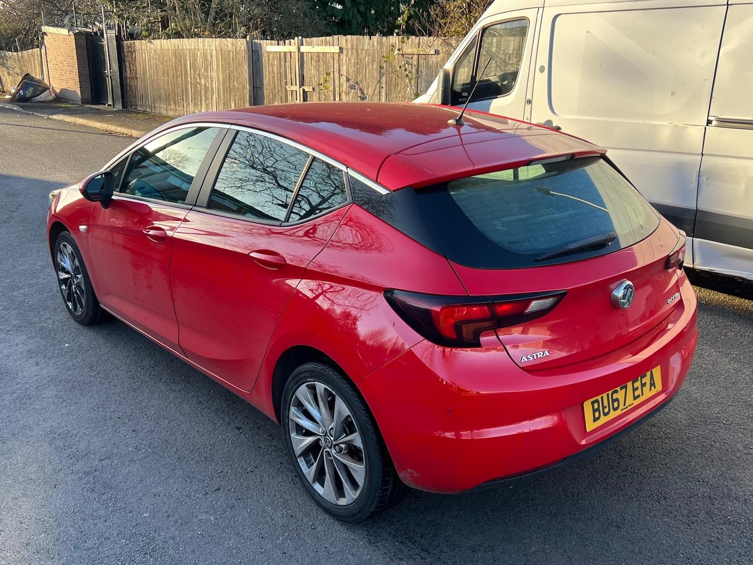 Used Vauxhall Astra 2017 for sale - 76690077: Photo 9