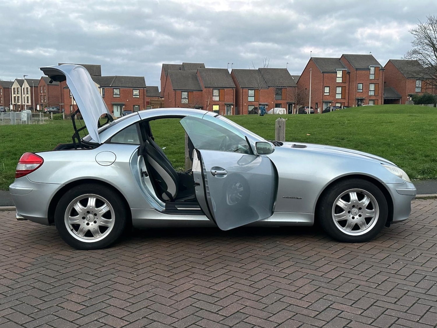 Used Mercedes-Benz SLK 2005 for sale - 77110072: Photo 15