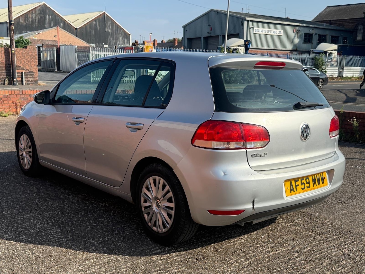 Used Volkswagen Golf 2009 for sale - 76551735: Photo 5