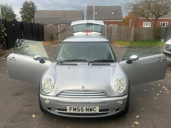 Used MINI Hatch 2005 for sale - 76240792: Photo 19