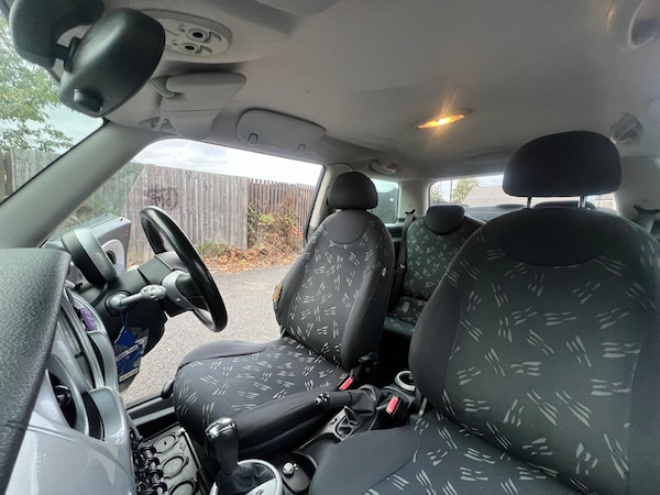 Used MINI Hatch 2005 for sale - 76240792: Photo 30