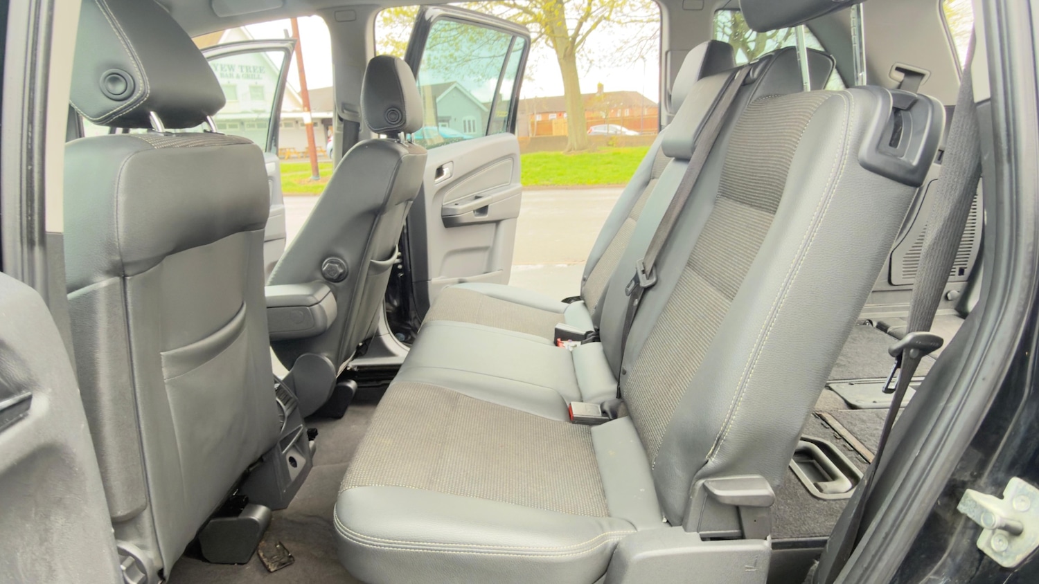 Used Vauxhall Zafira 2011 for sale - 78089074: Photo 25