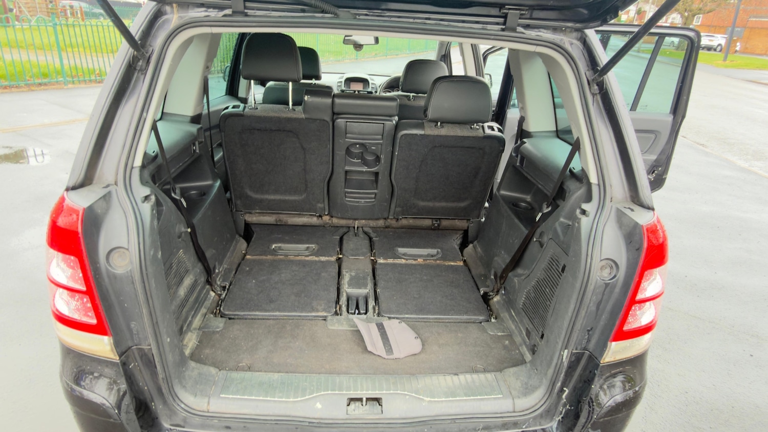 Used Vauxhall Zafira 2011 for sale - 78089074: Photo 31