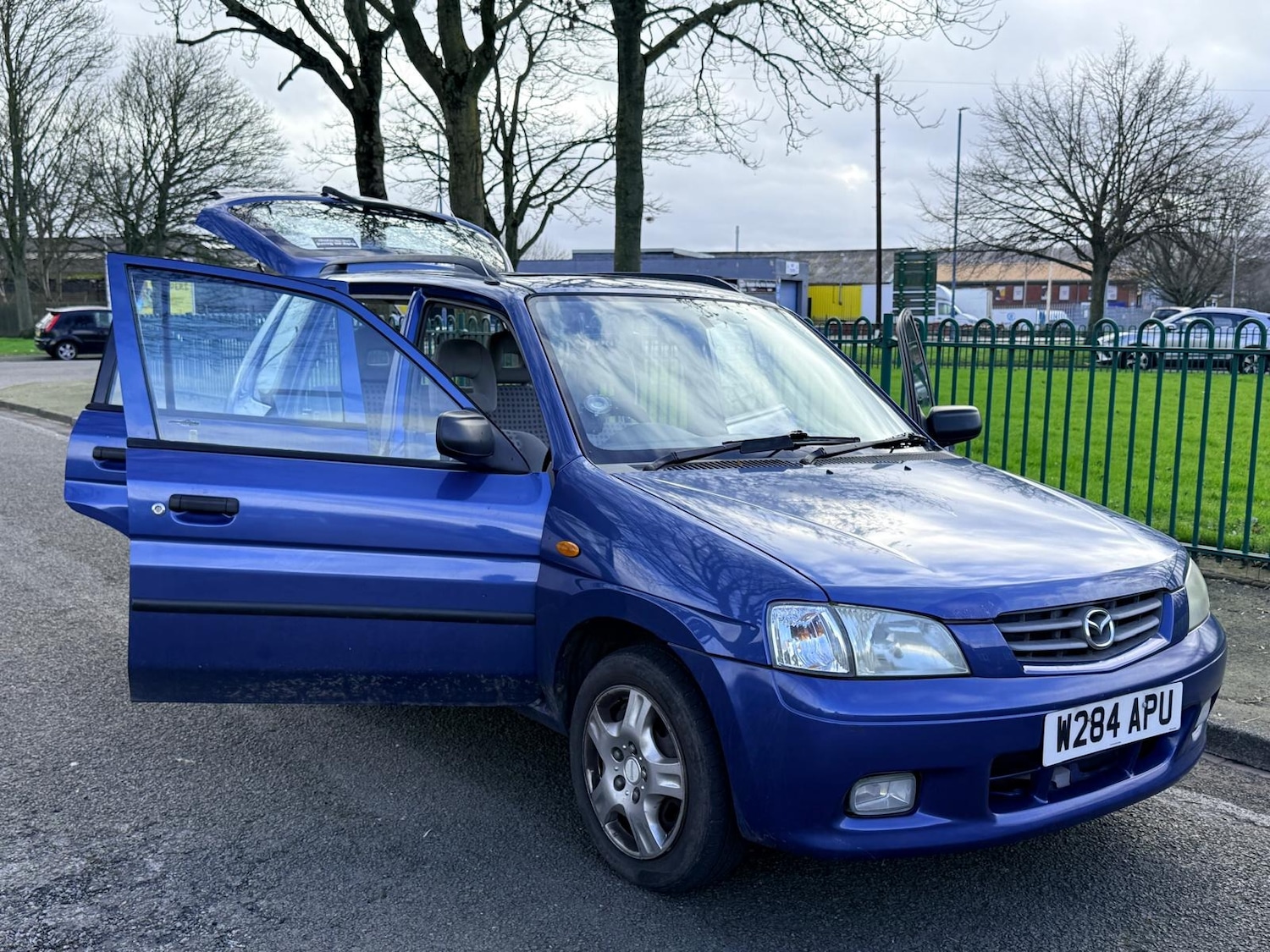 Used Mazda Demio 2000 for sale - 77710734: Photo 15