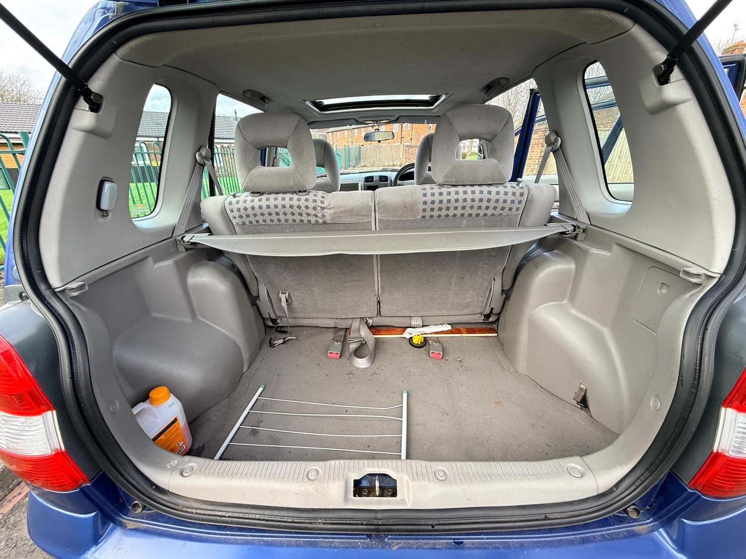 Used Mazda Demio 2000 for sale - 77710734: Photo 37