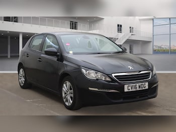 Used Peugeot 308 2016 for sale - 76389432: Photo