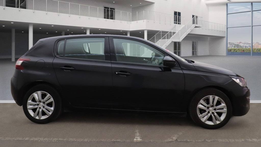 Used Peugeot 308 2016 for sale - 76389432: Photo 4