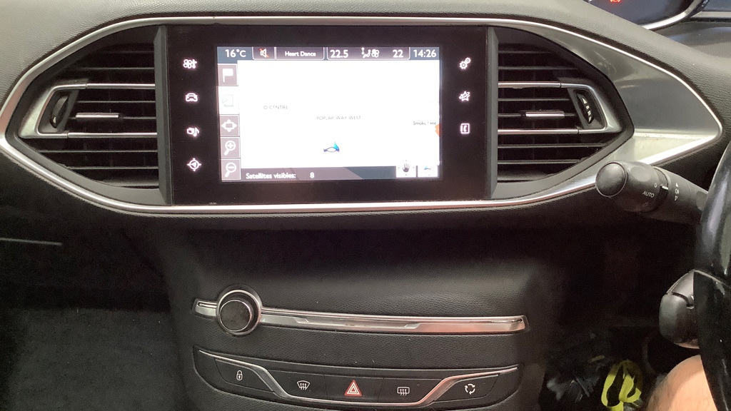 Used Peugeot 308 2016 for sale - 76389432: Photo 7