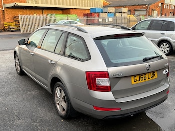 Used Skoda Octavia 2016 for sale - 76772278: Photo