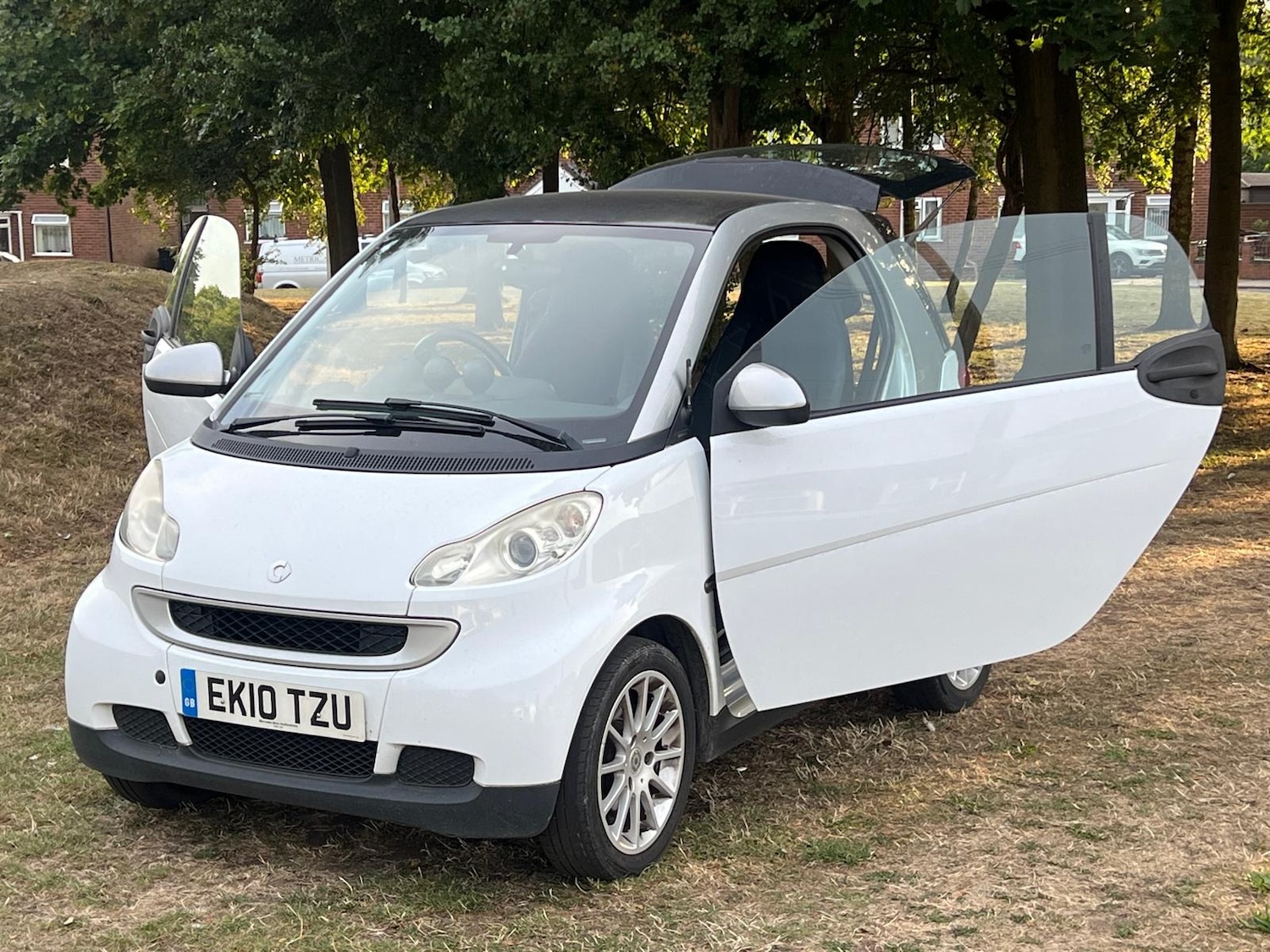 Used smart fortwo 2010 for sale - 76370050: Photo 14