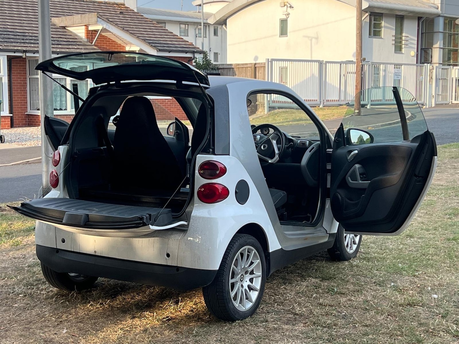 Used smart fortwo 2010 for sale - 76370050: Photo 19