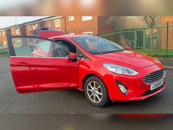 Used Ford Fiesta 2018 for sale - 78131883: Photo
