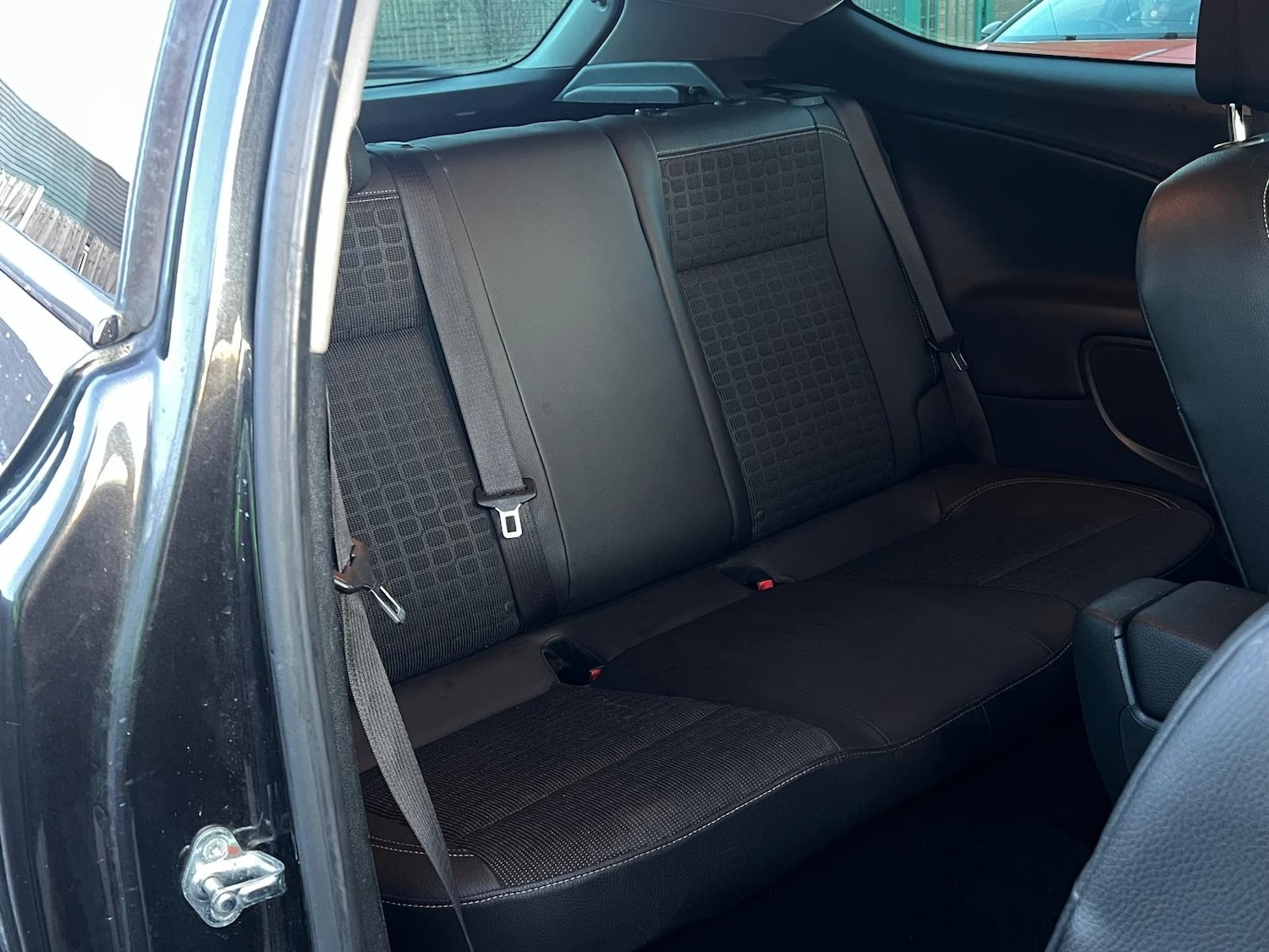 Used Vauxhall Astra GTC 2012 for sale - 76500497: Photo 24