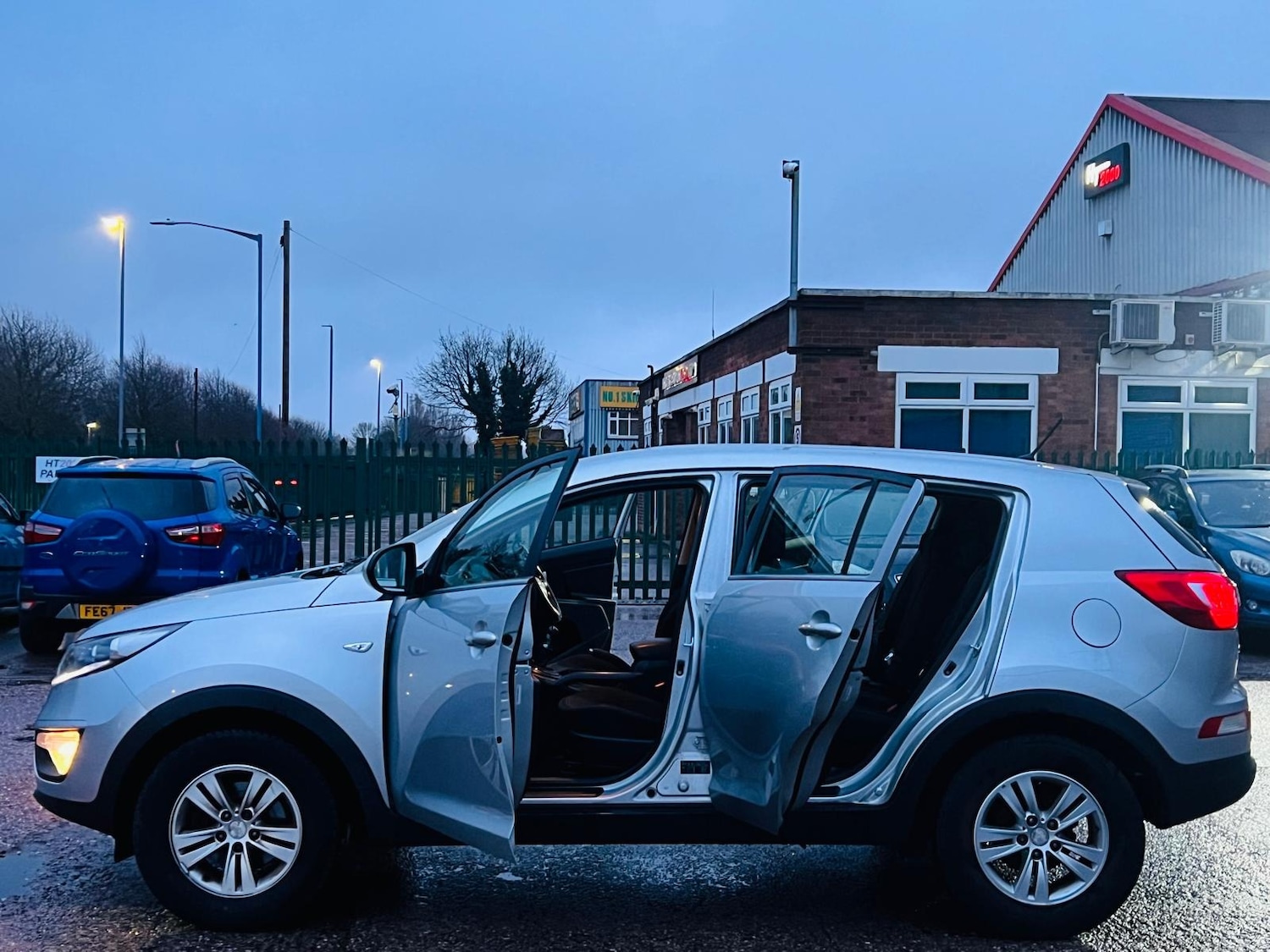 Used Kia Sportage 2011 for sale - 77638064: Photo 18