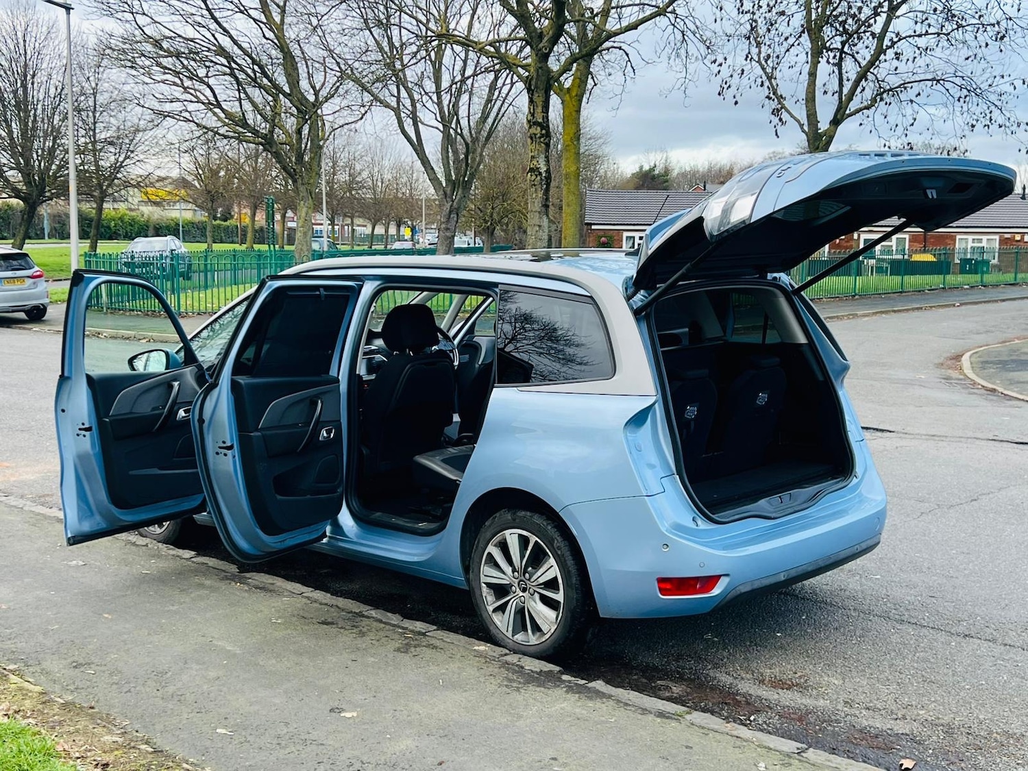 Used Citroen C4 Grand Picasso 2015 for sale - 77311317: Photo 10