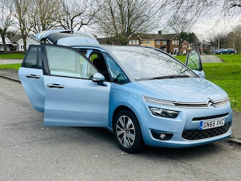 Used Citroen C4 Grand Picasso 2015 for sale - 77311317: Photo