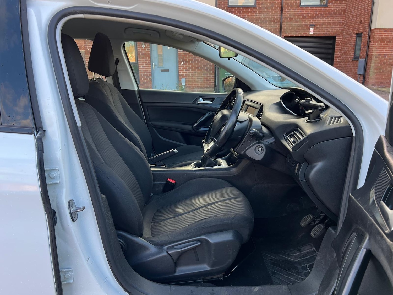 Used Peugeot 308 2020 for sale - 76573810: Photo 17