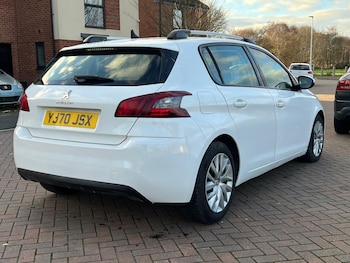 Used Peugeot 308 2020 for sale - 76573810: Photo
