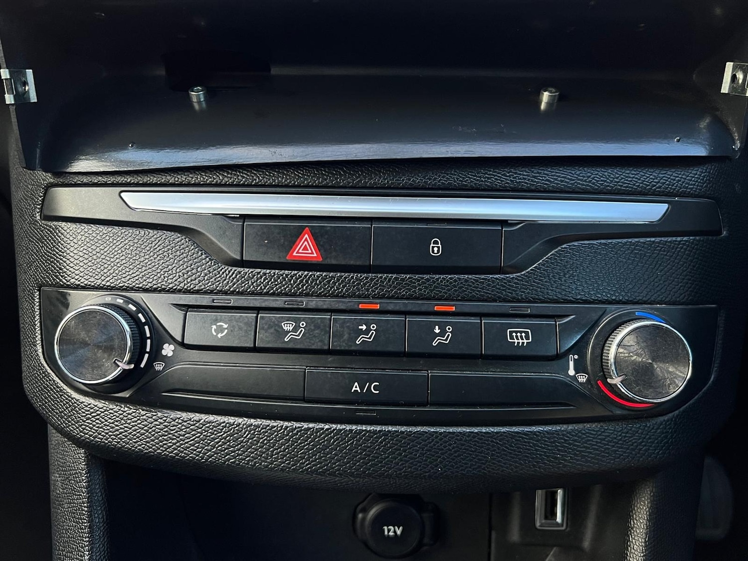 Used Peugeot 308 2020 for sale - 76573810: Photo 33