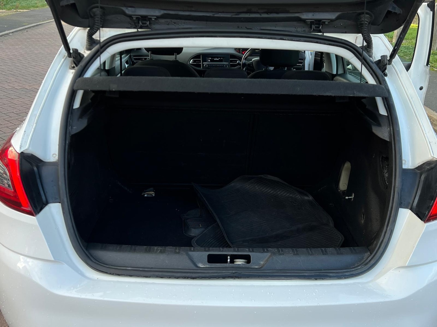 Used Peugeot 308 2020 for sale - 76573810: Photo 41