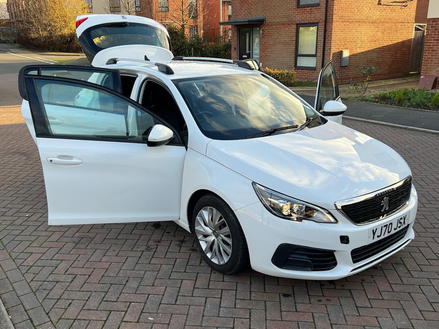 Used Peugeot 308 2020 for sale - 76573810: Photo 43