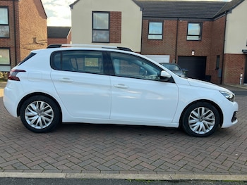 Used Peugeot 308 2020 for sale - 76573810: Photo