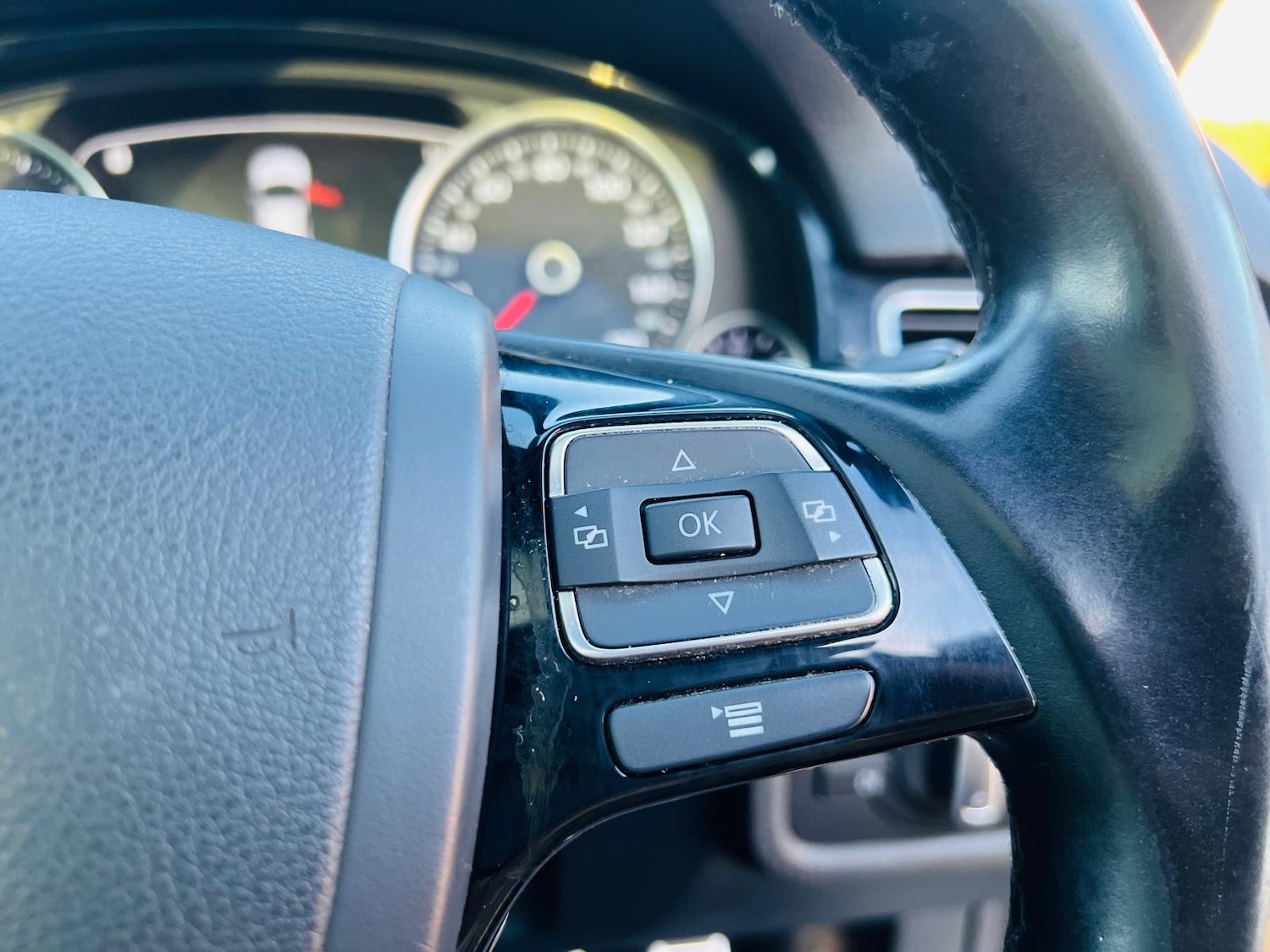 Used Volkswagen Touareg 2013 for sale - 77679195: Photo 32