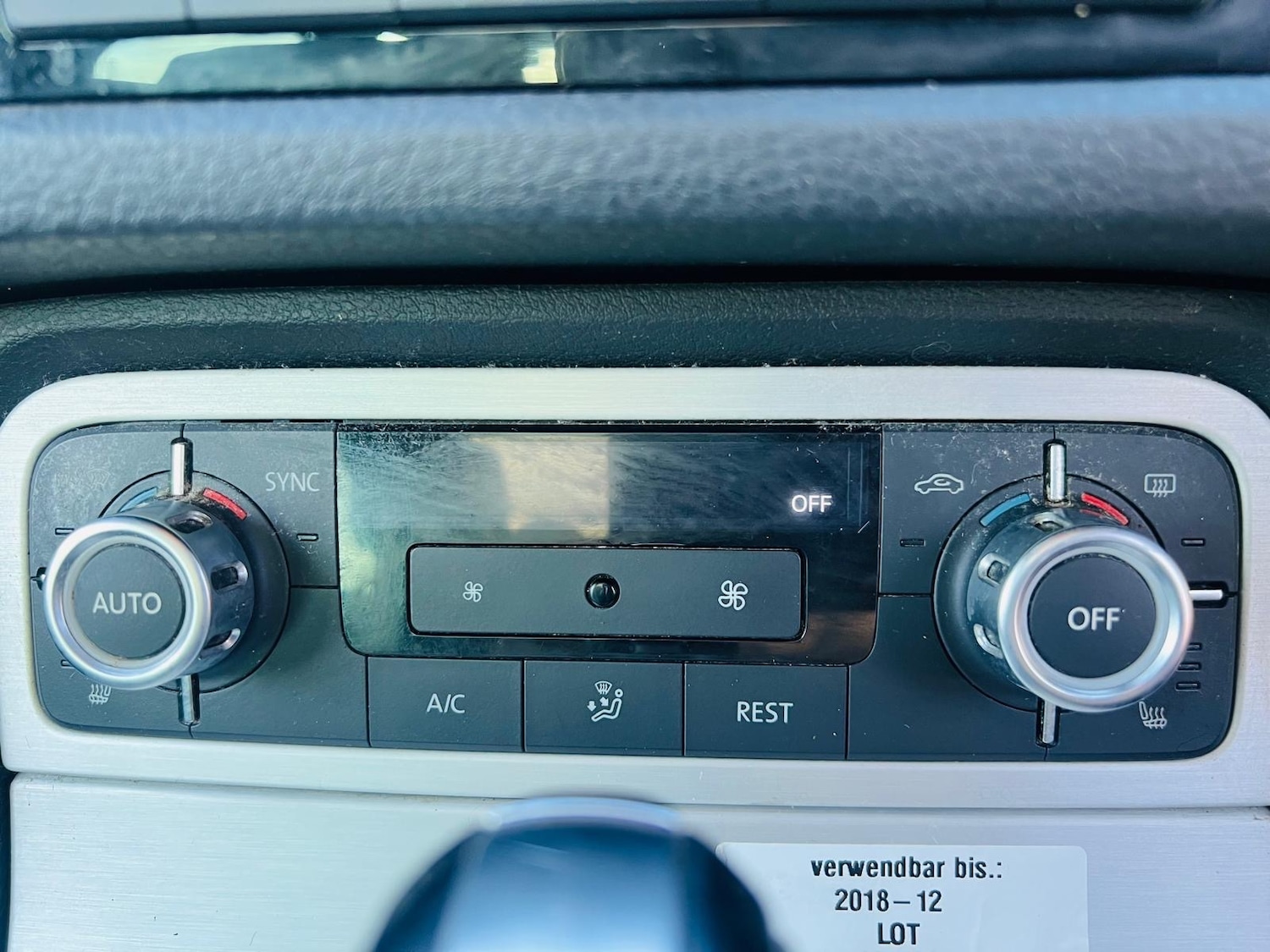 Used Volkswagen Touareg 2013 for sale - 77679195: Photo 38