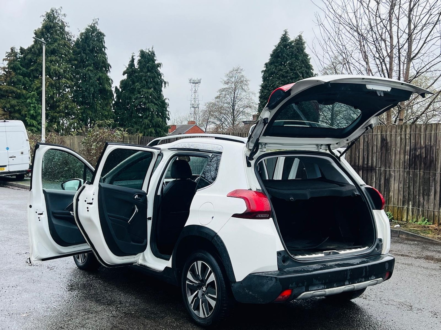 Used Peugeot 2008 2018 for sale - 77551356: Photo 23