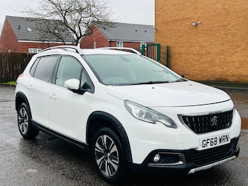 Used Peugeot 2008 2018 for sale - 77551356: Photo