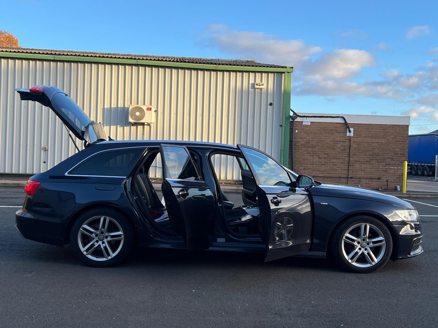 Used Audi A6 2012 for sale - 76856171: Photo 42