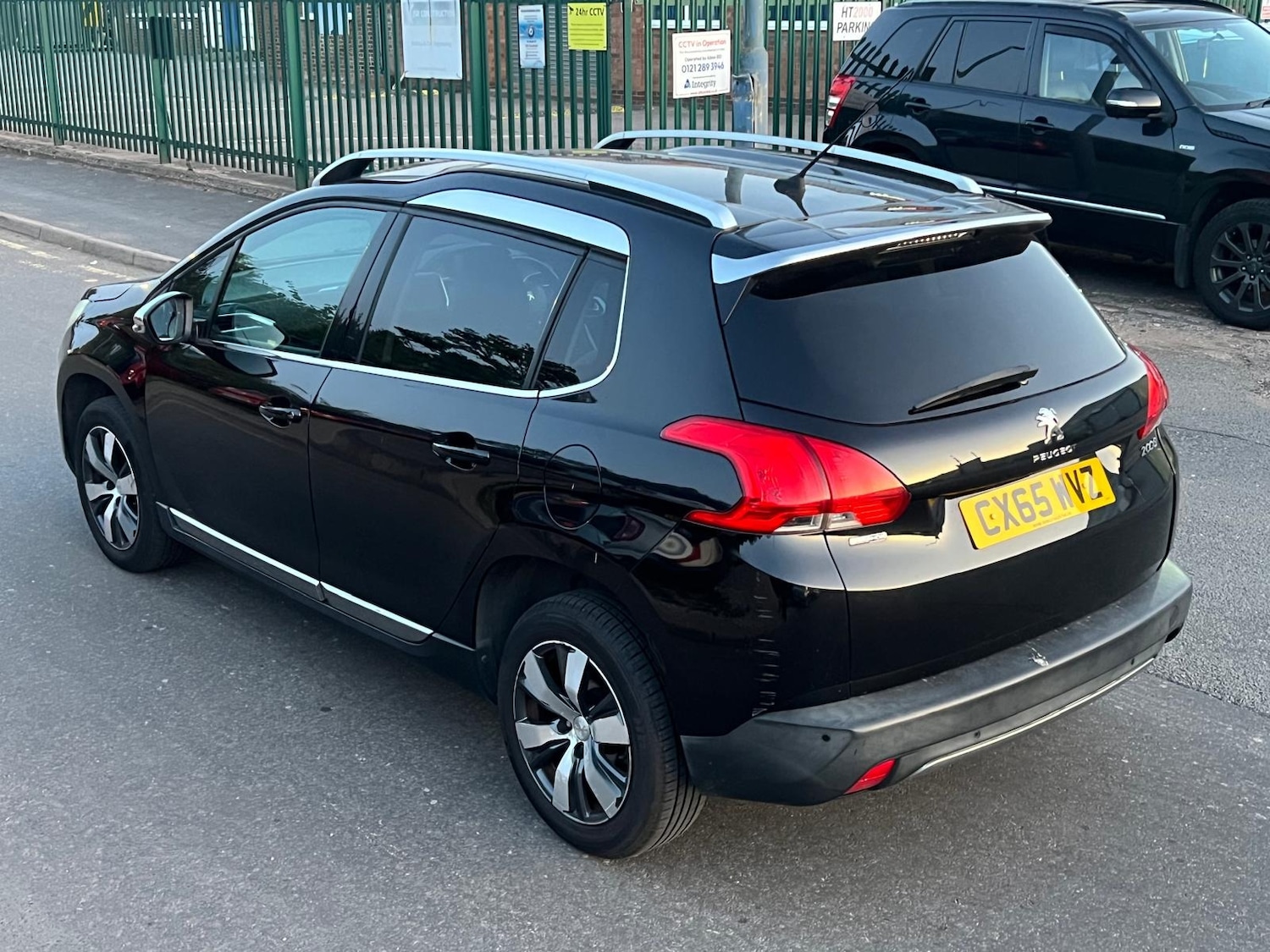Used Peugeot 2008 2015 for sale - 76176110: Photo 12