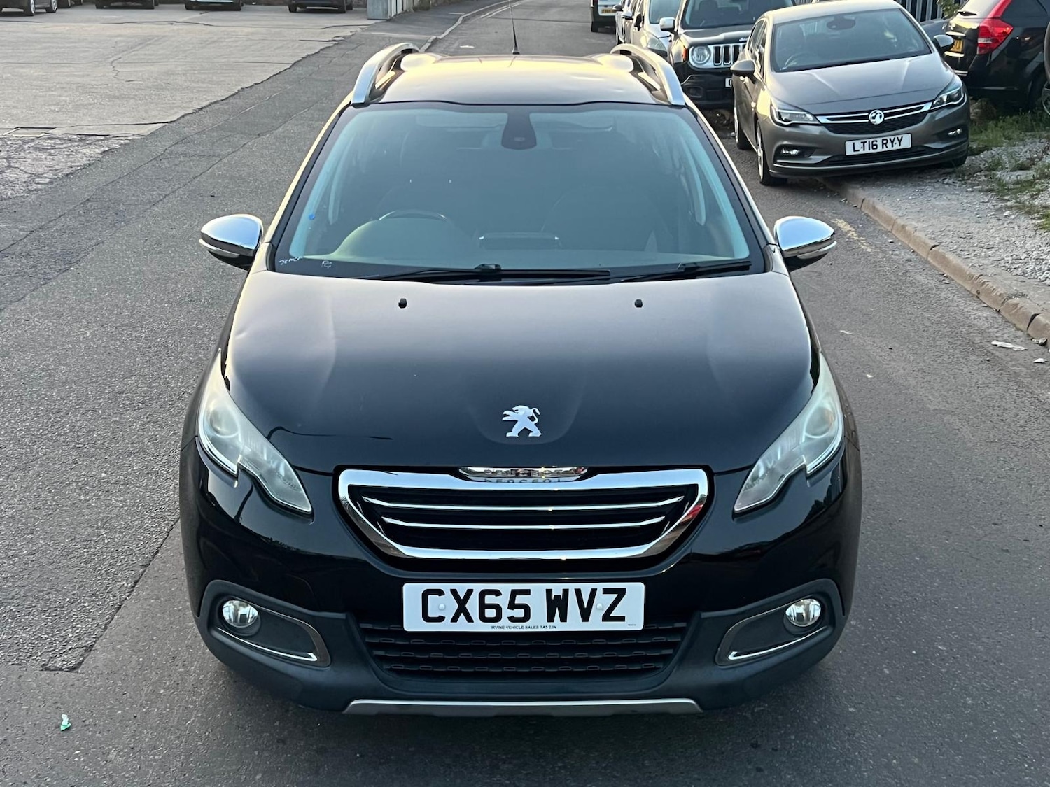 Used Peugeot 2008 2015 for sale - 76176110: Photo 4