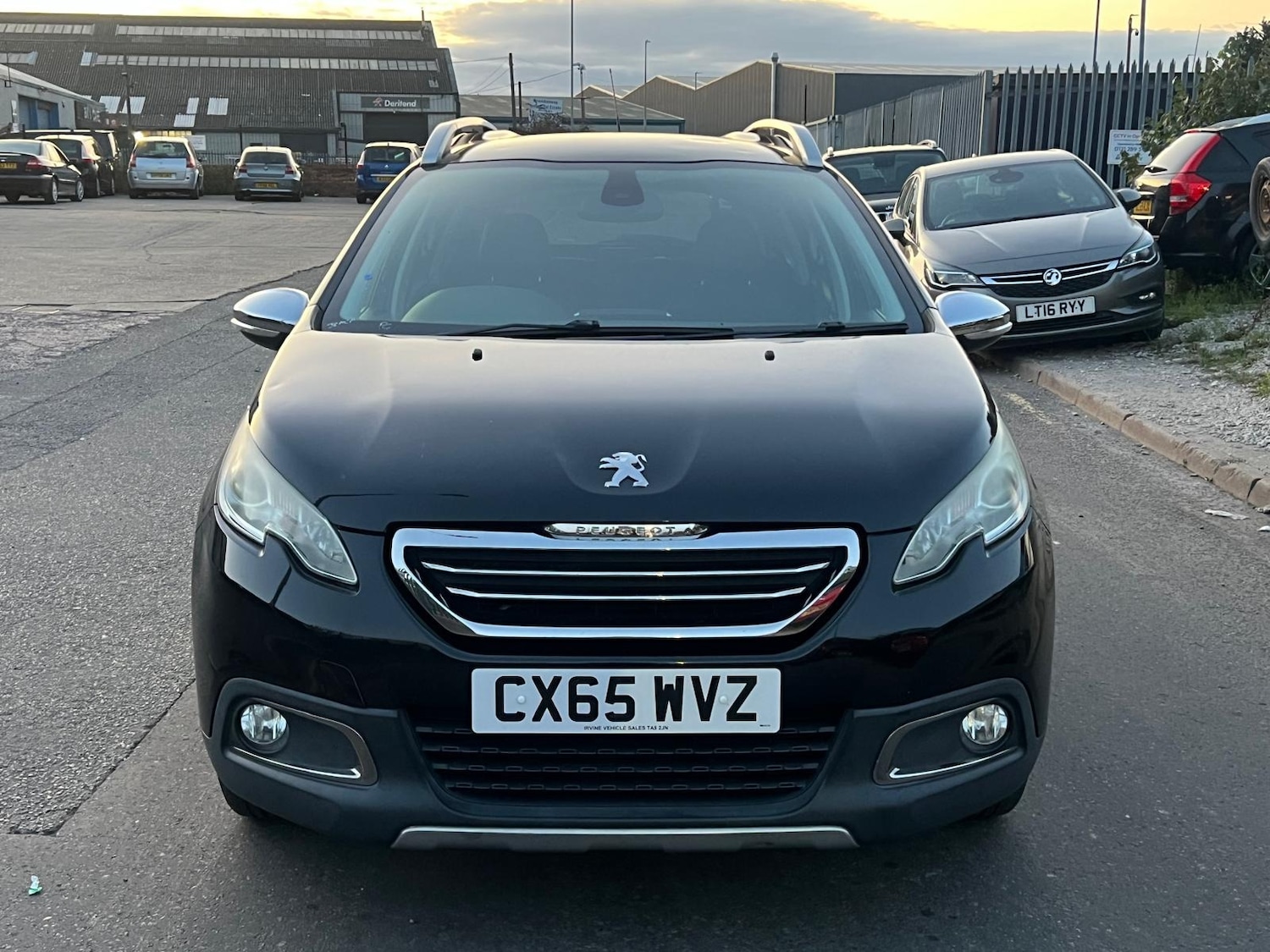 Used Peugeot 2008 2015 for sale - 76176110: Photo 5