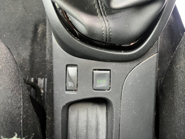 Used Renault Captur 2014 for sale - 76167582: Photo 36