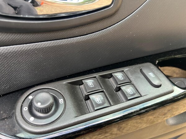 Used Renault Captur 2014 for sale - 76167582: Photo 39