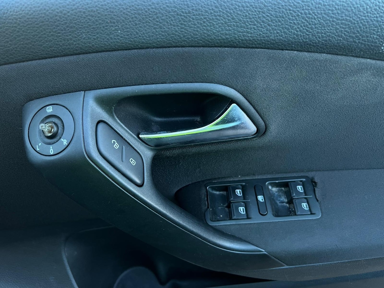 Used Volkswagen Polo 2011 for sale - 76608943: Photo 22